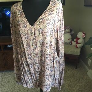 Blouse with gold metallic stitching